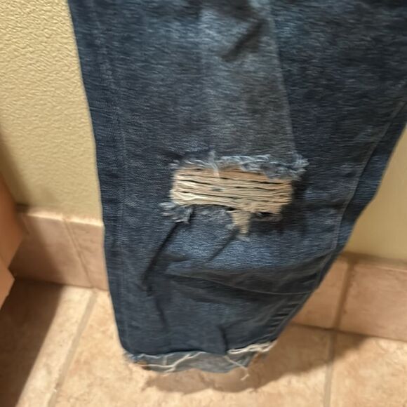 Good American woman's cuffed jeans - Picture 4 of 11